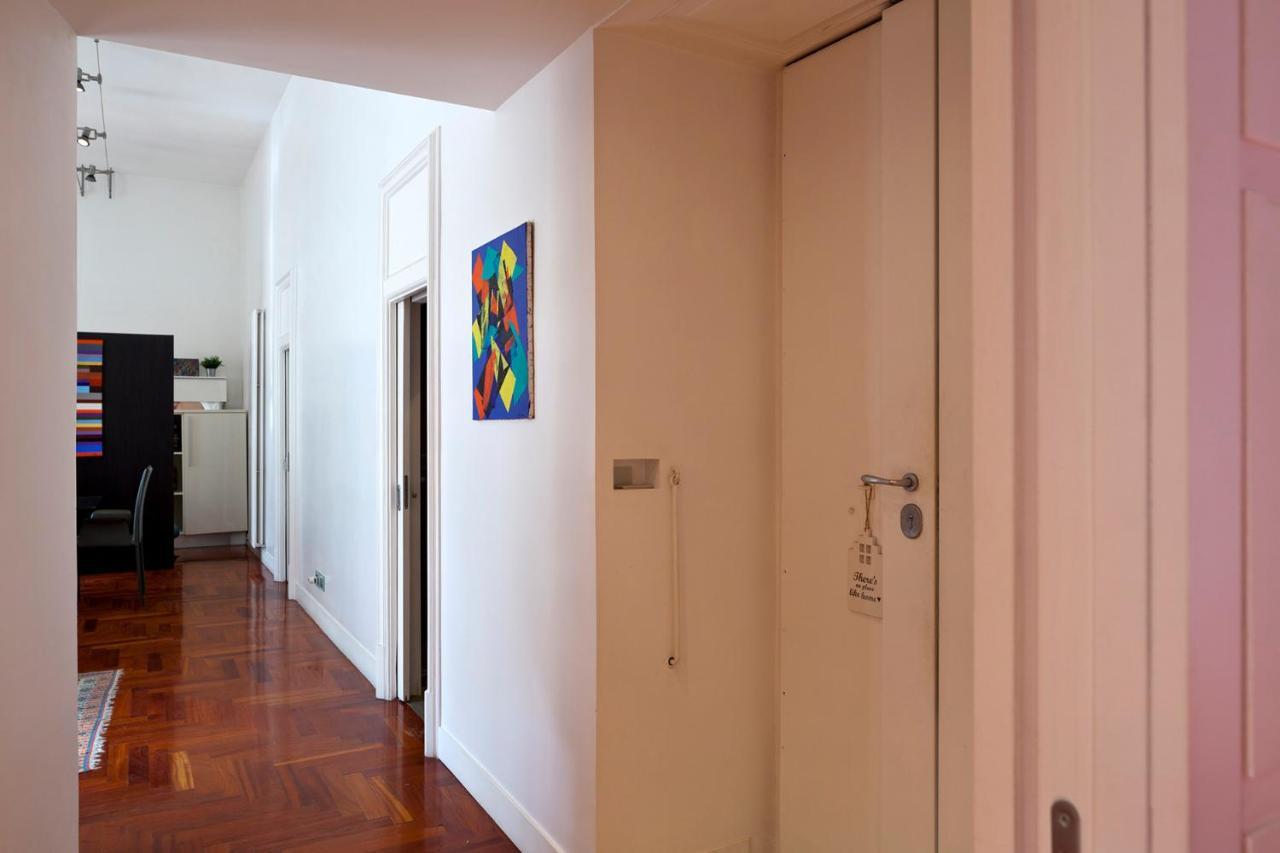 Elegant Apartment At Chiaia By Wonderful Italy Napoli Esterno foto